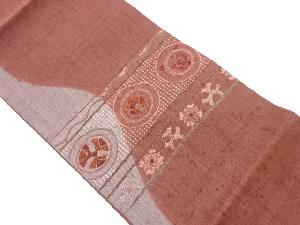 手織り紬汕頭相良刺繍横段に丸・抽象草花模様名古屋帯